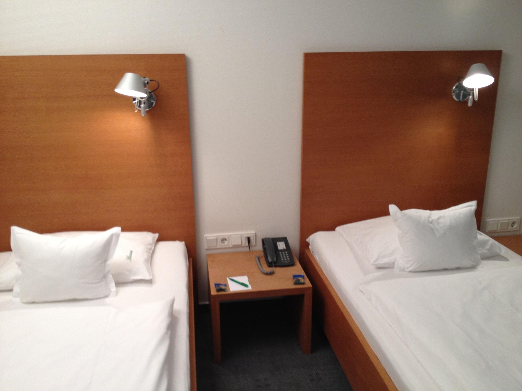 Select Hotel Silence Garden Koeln Bagian luar foto