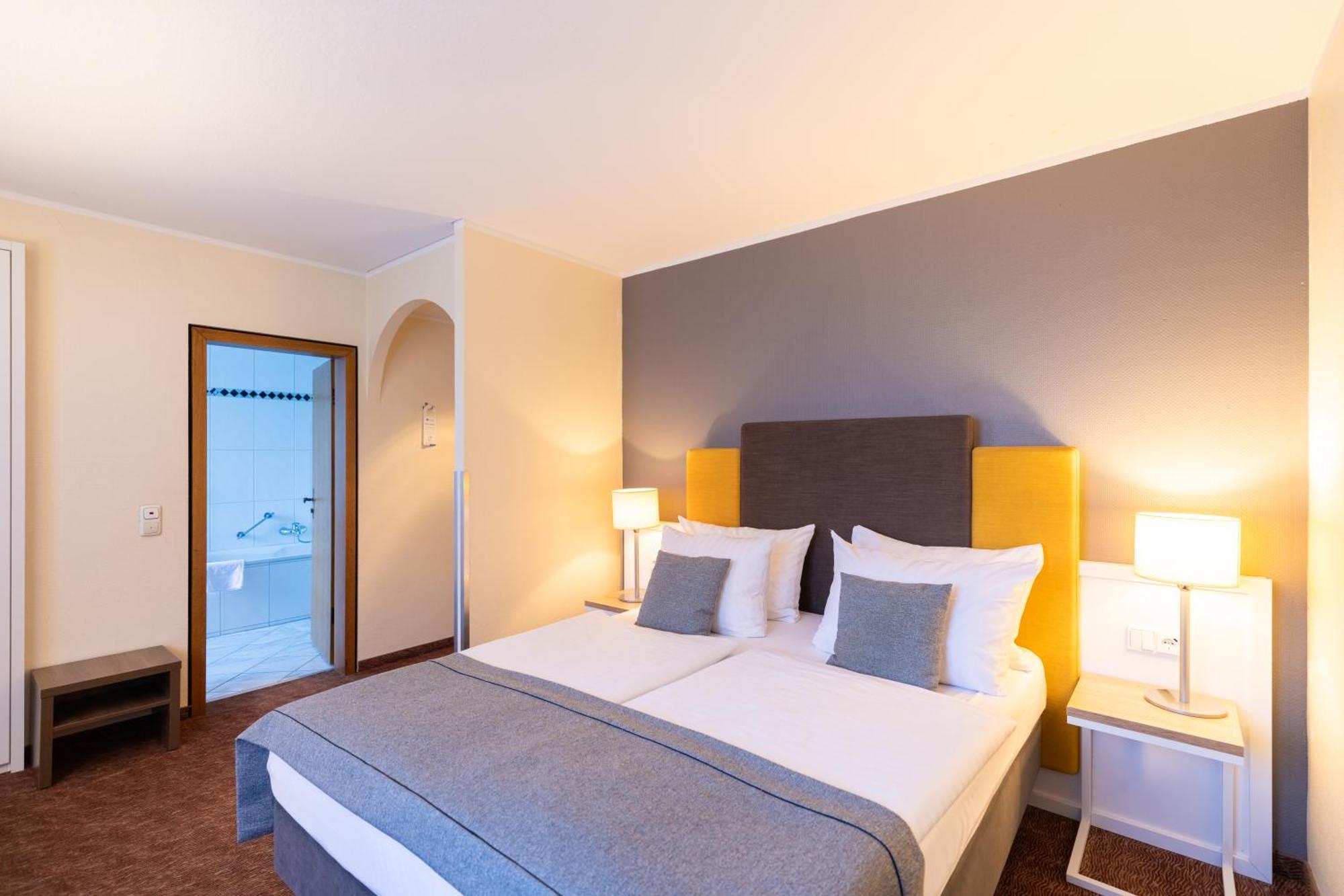 Select Hotel Silence Garden Koeln Bagian luar foto