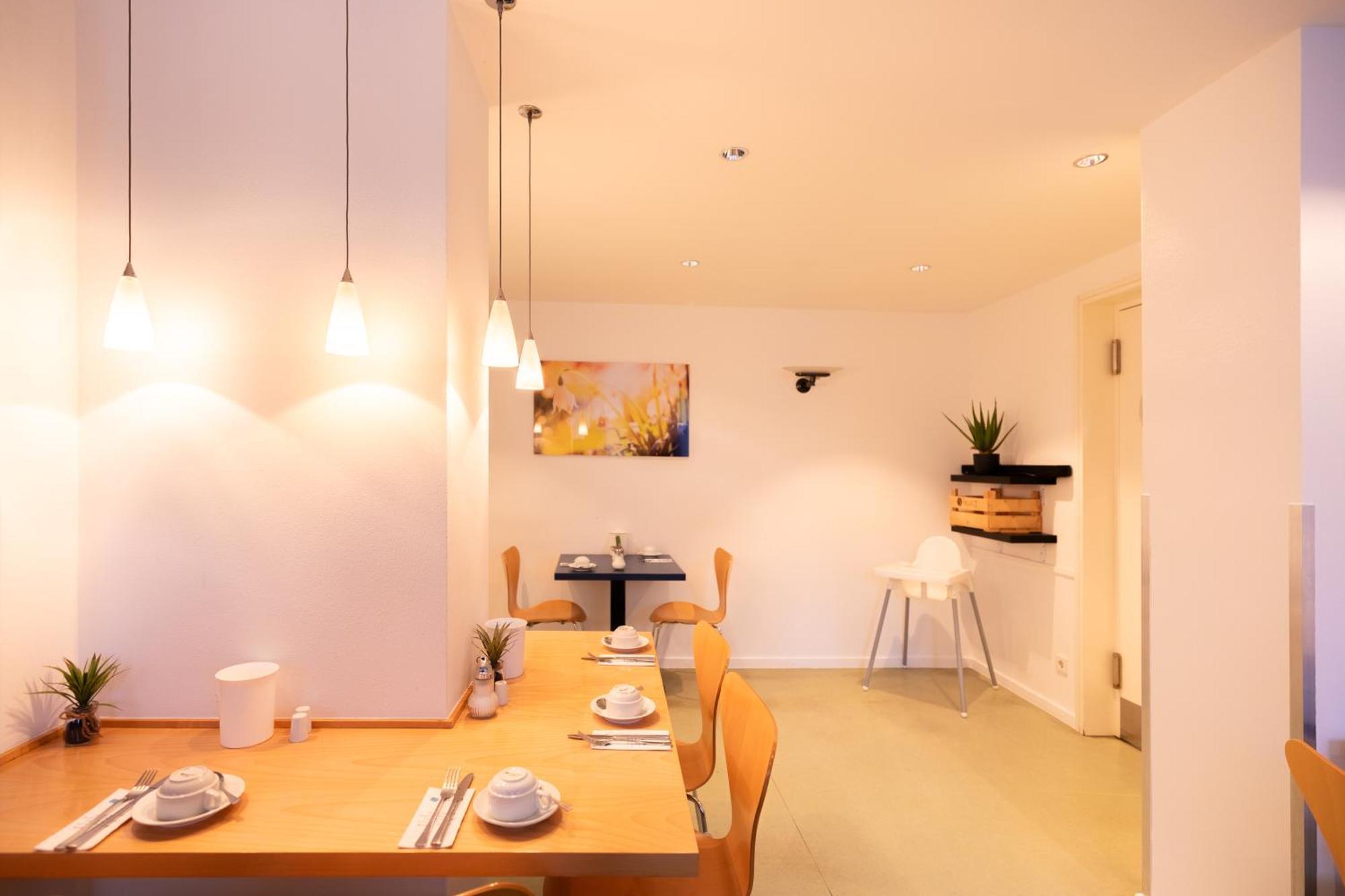 Select Hotel Silence Garden Koeln Bagian luar foto