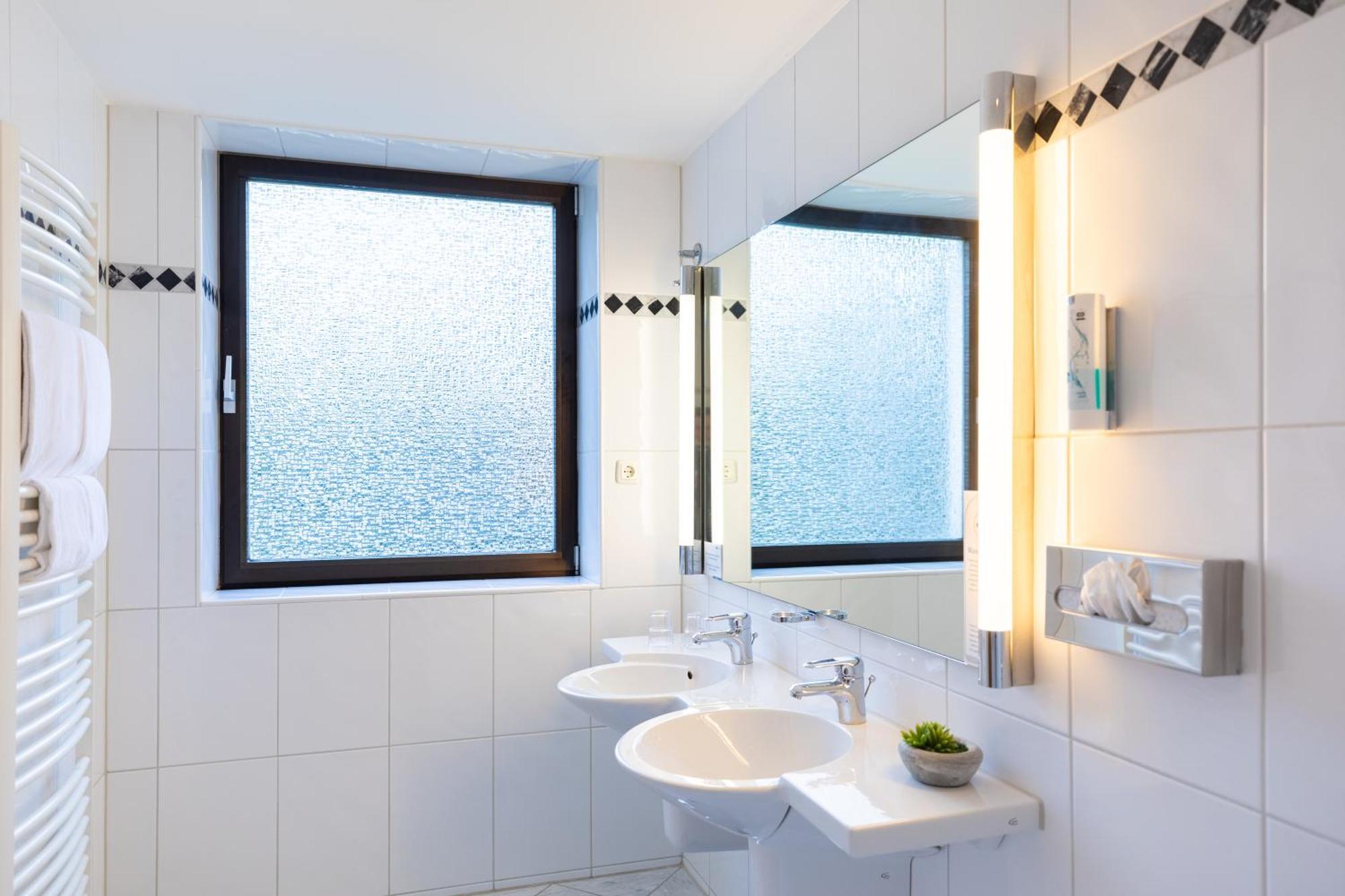 Select Hotel Silence Garden Koeln Bagian luar foto