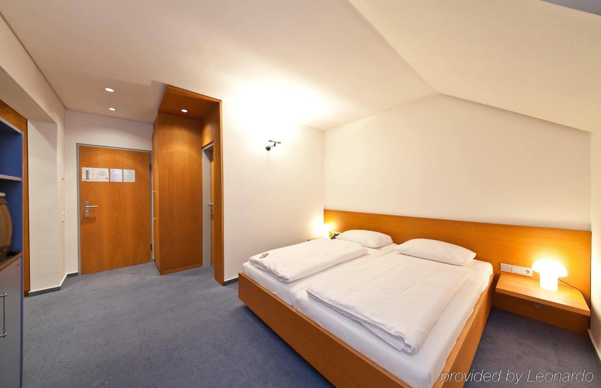 Select Hotel Silence Garden Koeln Bagian luar foto